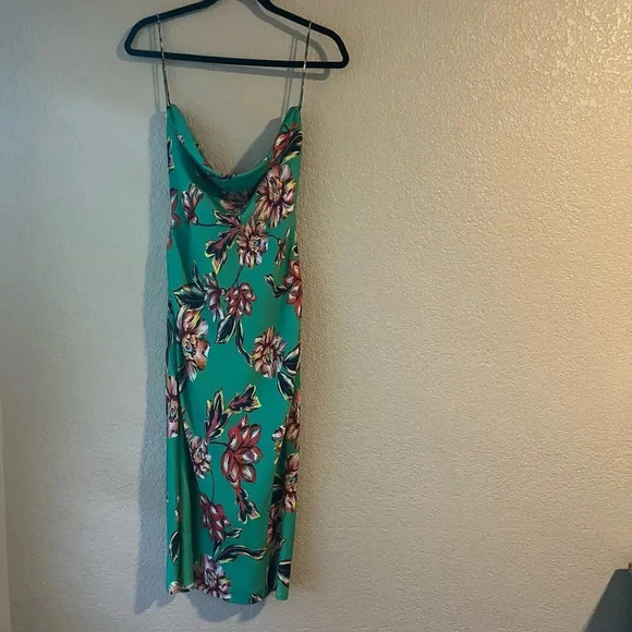 New Michael Costello Revolve Bentley Dress Slip Green Tropical Floral XS NWT - Picture 5 of 12